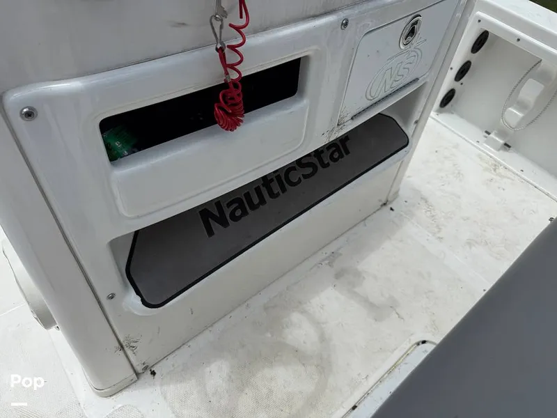 Slide: The Image of NauticStar 227 XTS 2022 - 15619923