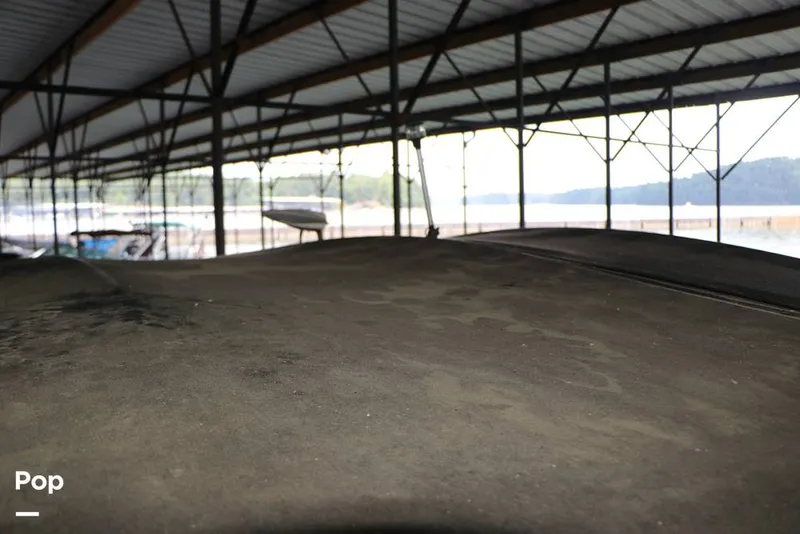 Slide: The Image of Regal Commodore 402 1998 - 15606905