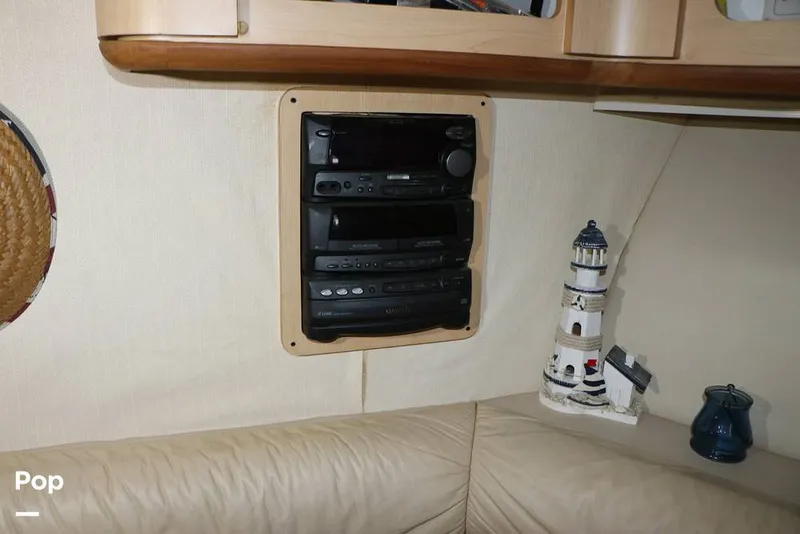 Slide: The Image of Regal Commodore 402 1998 - 15606829