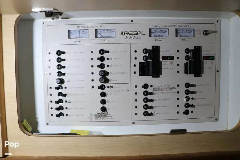 Slide: The Image of Regal Commodore 402 1998 - 15606830