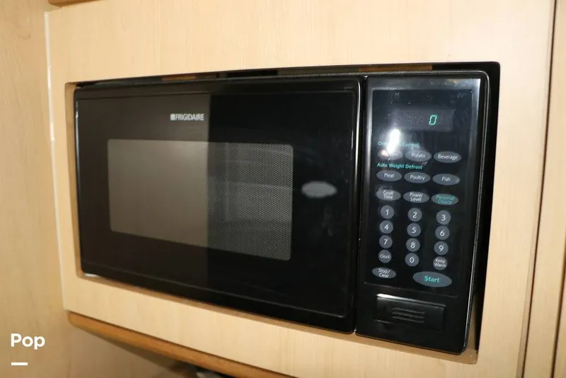 Slide: The Image of Regal Commodore 402 1998 - 15606847