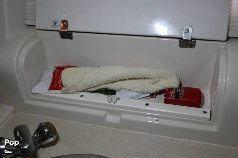 Slide: The Image of Regal Commodore 402 1998 - 15606866