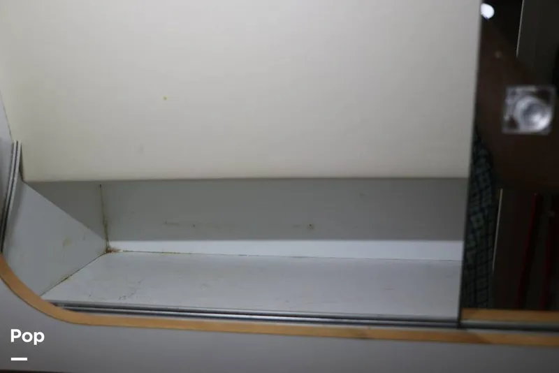 Slide: The Image of Regal Commodore 402 1998 - 15606869