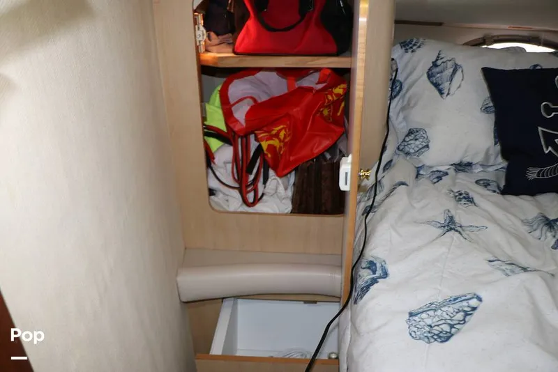 Slide: The Image of Regal Commodore 402 1998 - 15606877