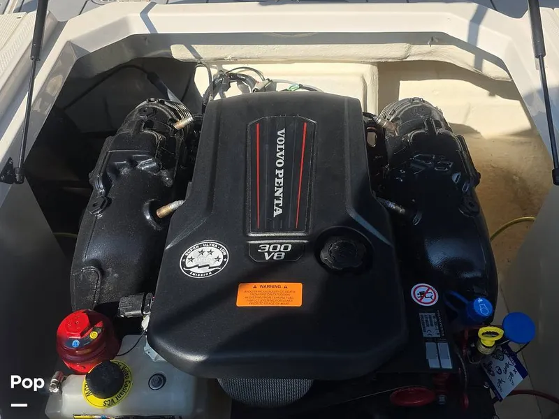 Slide: The Image of 5.3L V8 Volvo Penta Engine Delivers 300 Hp! - 16761590