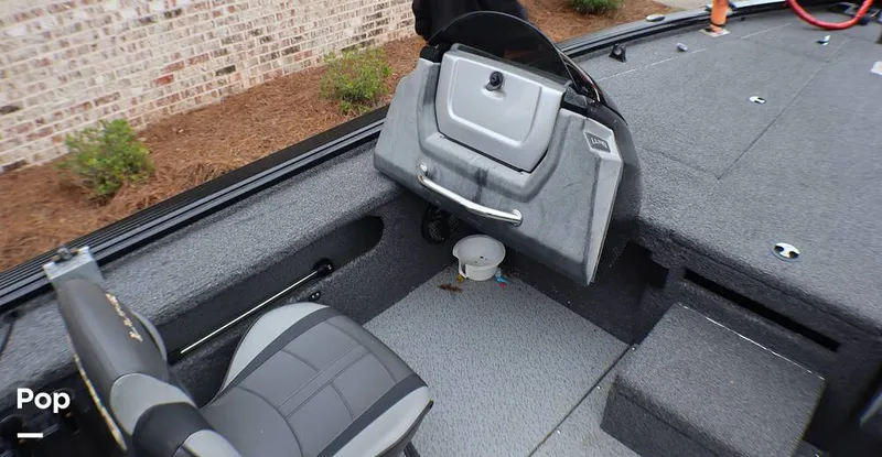 Slide: The Image of Lund 2075 Pro-V Bass XS 2020 - 16153647