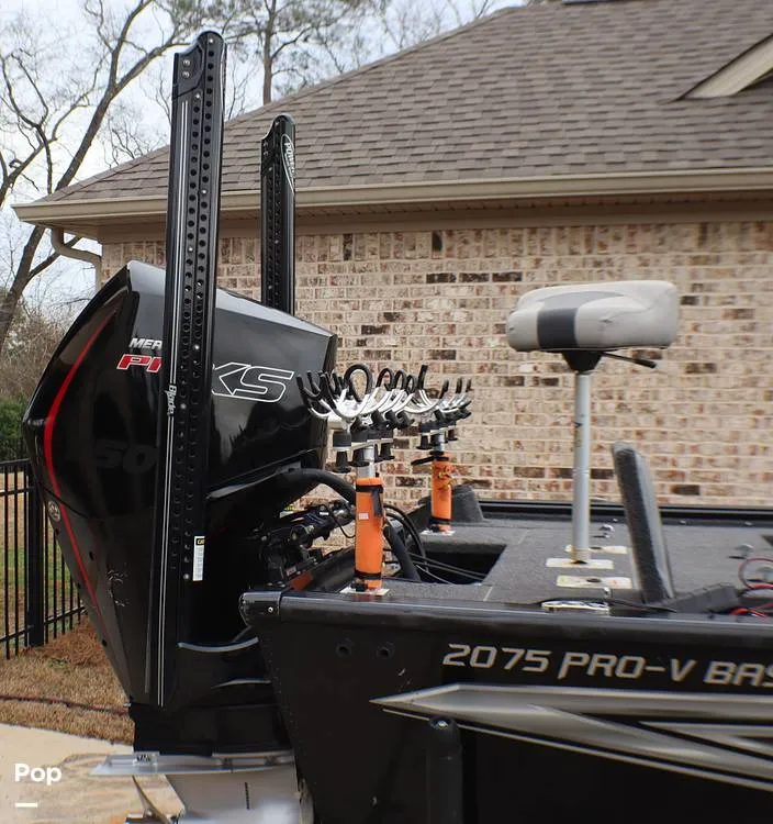 Slide: The Image of Lund 2075 Pro-V Bass XS 2020 - 16153656