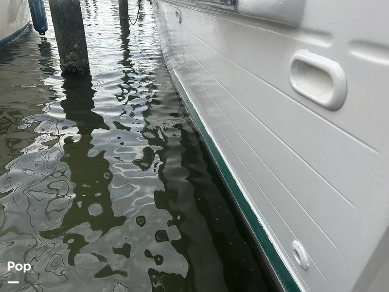 Slide: The Image of Marine Trader 34 1984 - 15560288