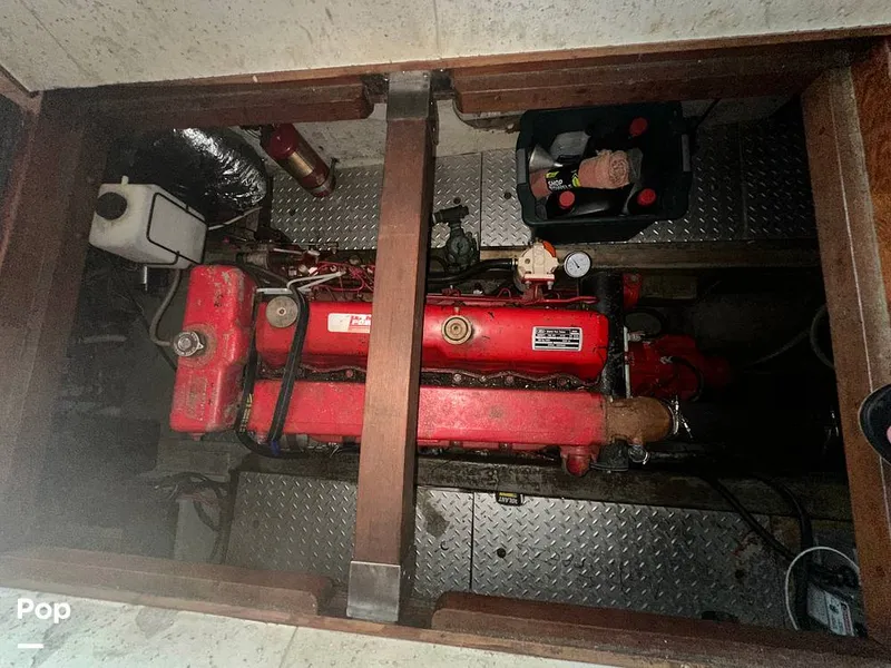 Slide: The Image of Marine Trader 34 1984 - 15560355