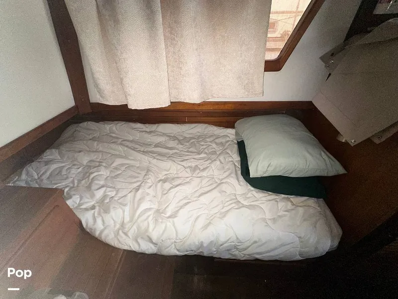 Slide: The Image of Marine Trader 34 1984 - 15560365