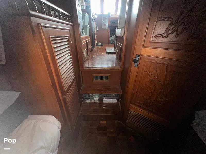 Slide: The Image of Marine Trader 34 1984 - 15560380