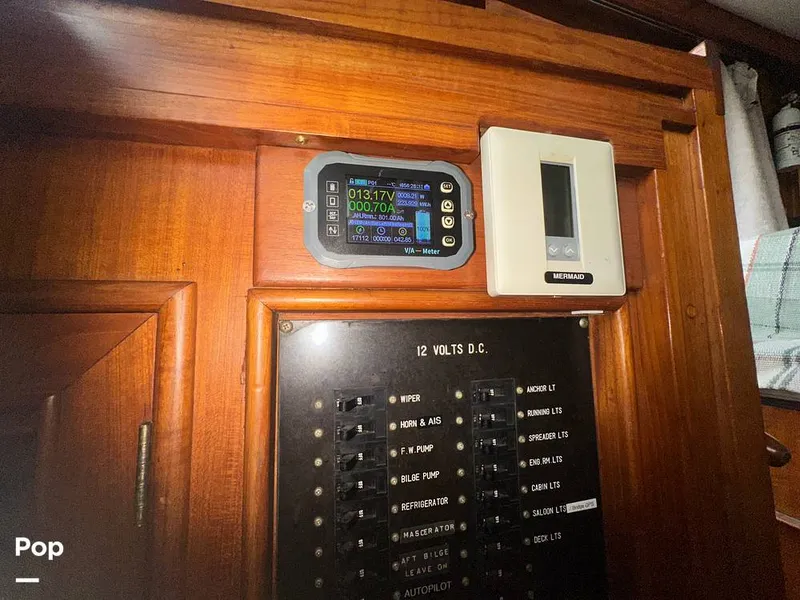 Slide: The Image of Marine Trader 34 1984 - 15560399