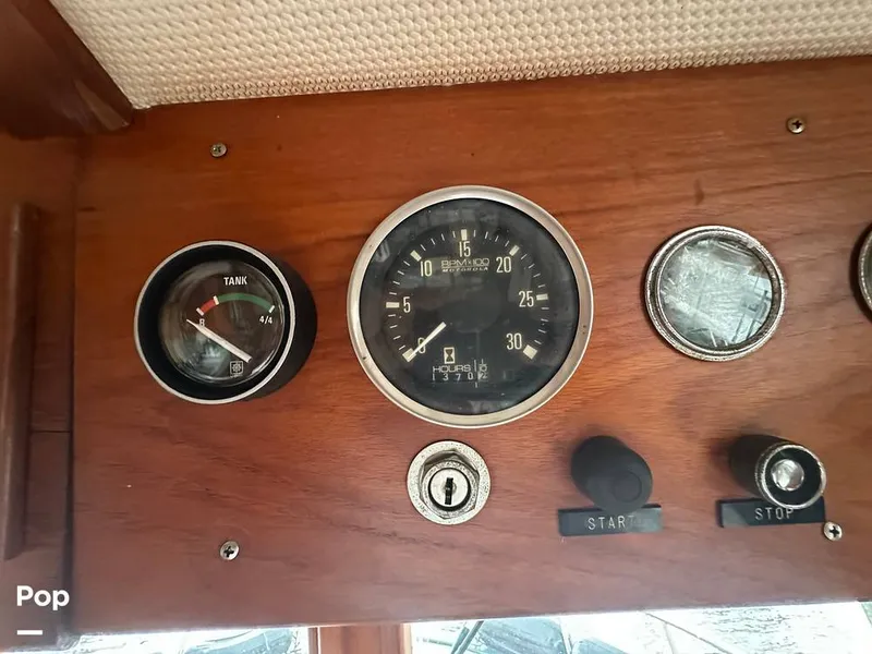 Slide: The Image of Marine Trader 34 1984 - 15560405