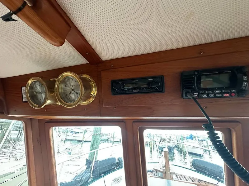 Slide: The Image of Marine Trader 34 1984 - 15560408