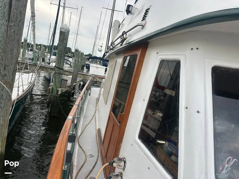 Slide: The Image of Marine Trader 34 1984 - 15560410