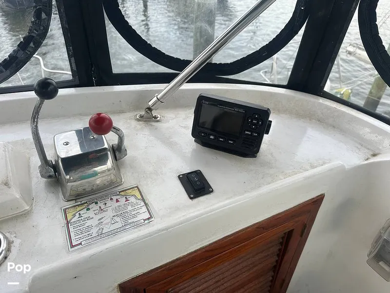 Slide: The Image of Marine Trader 34 1984 - 15560301