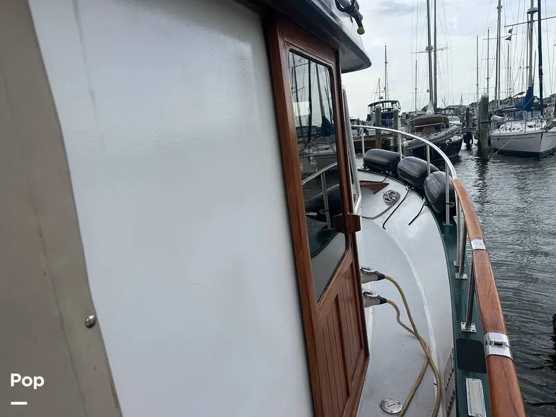 Slide: The Image of Marine Trader 34 1984 - 15560317