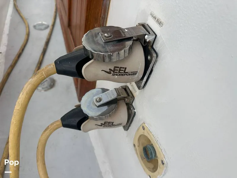 Slide: The Image of Marine Trader 34 1984 - 15560321