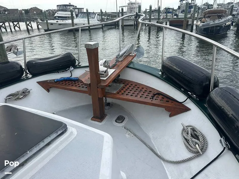 Slide: The Image of Marine Trader 34 1984 - 15560325