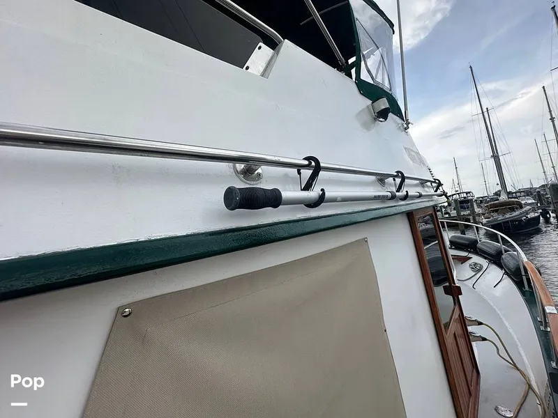 Slide: The Image of Marine Trader 34 1984 - 15560341