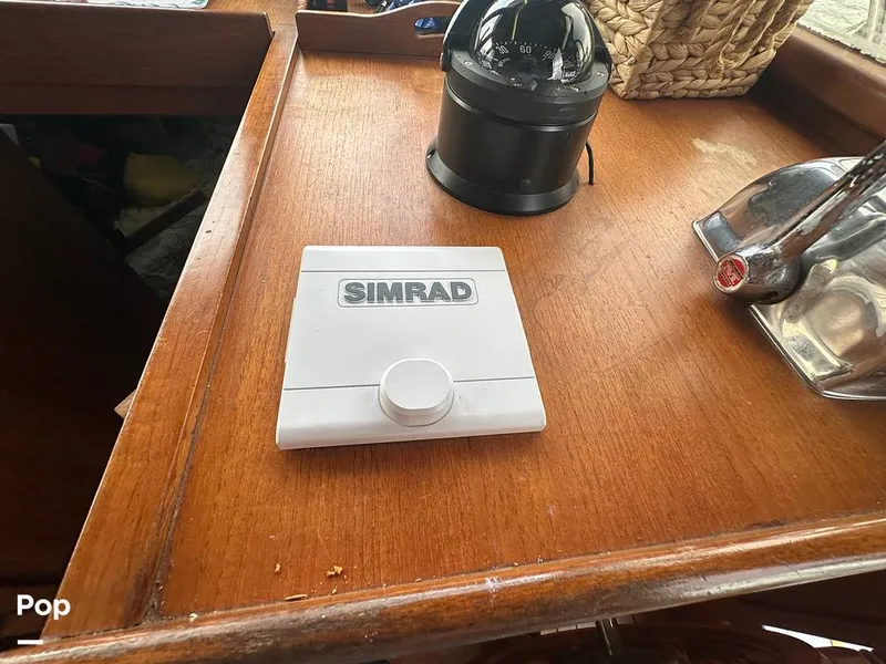 Slide: The Image of Marine Trader 34 1984 - 15560344