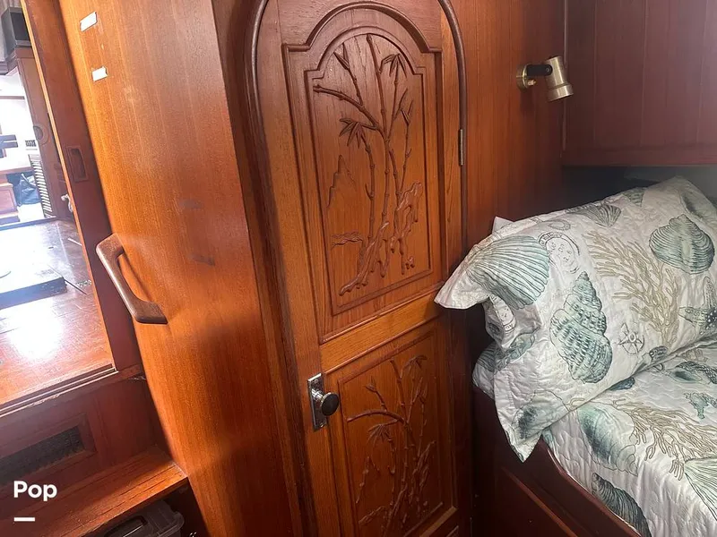 Slide: The Image of Marine Trader 34 1984 - 15653896