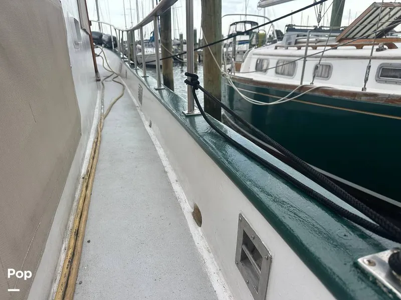 Slide: The Image of Marine Trader 34 1984 - 15560285