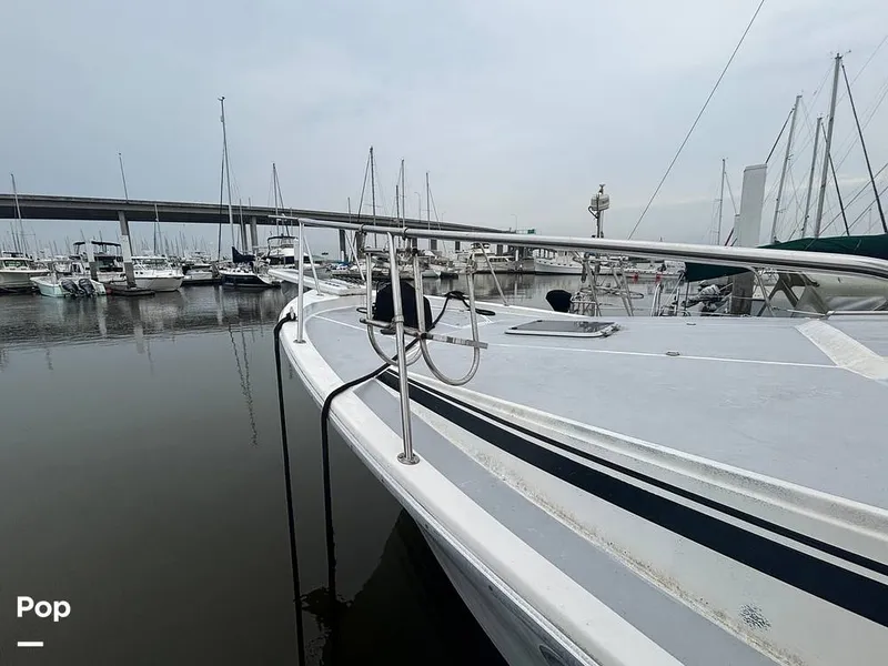 Slide: The Image of Bayliner 3888 Motoryacht 1990 - 15647737