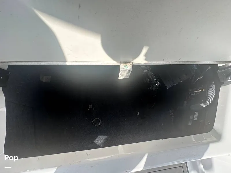 Slide: The Image of Yamaha 242SE 2018 - 16125477