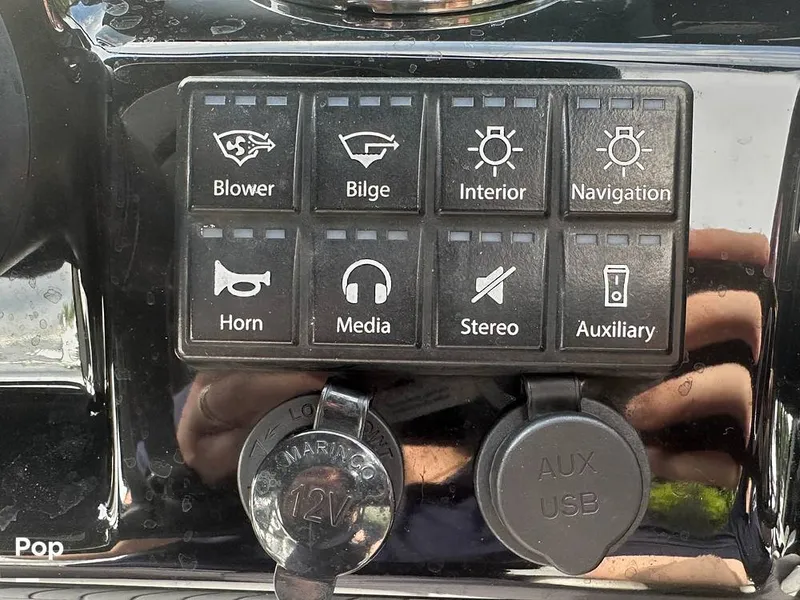 Slide: The Image of Yamaha 242SE 2018 - 16125505