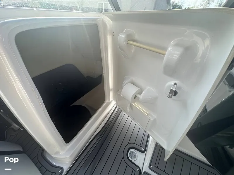 Slide: The Image of Yamaha 242SE 2018 - 16125485