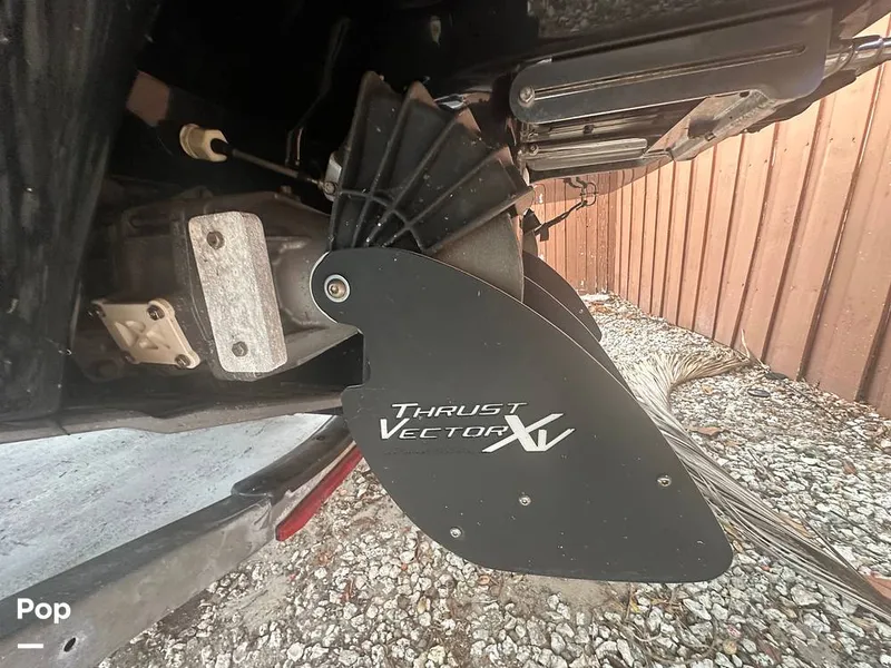 Slide: The Image of Yamaha 242SE 2018 - 16125442