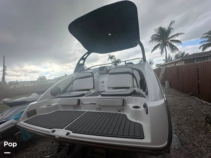 Slide: The Image of Yamaha 242SE 2018 - 16125436