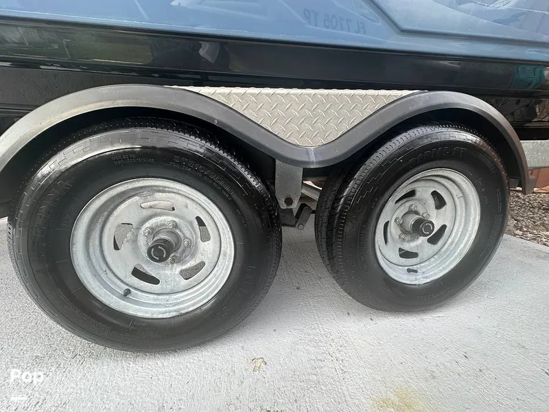 Slide: The Image of Yamaha 242SE 2018 - 16125443