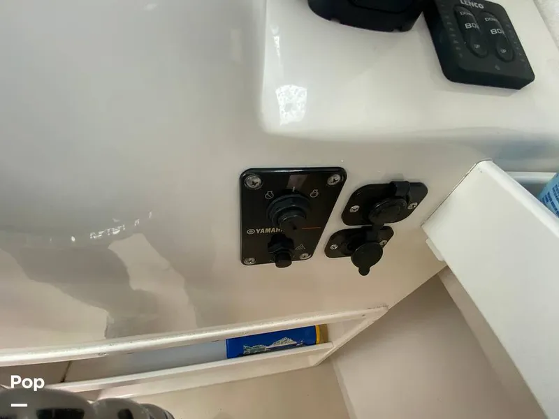 Slide: The Image of Steiger Craft DV21 Miami 2017 - 15650875