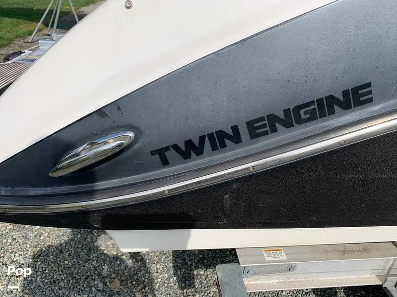 Slide: The Image of Yamaha 242 limited s 2010 - 15670586