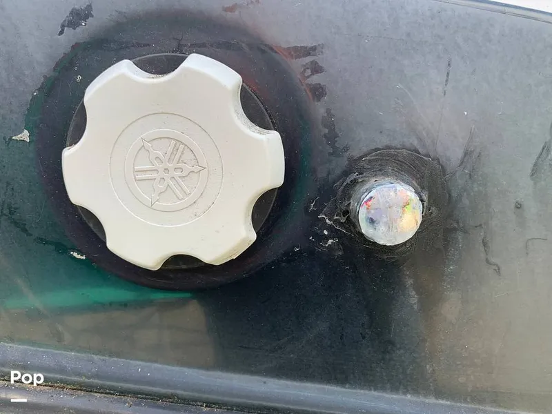 Slide: The Image of Yamaha 242 limited s 2010 - 15670581