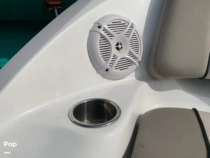 Slide: The Image of Rear Speakers - 15670590