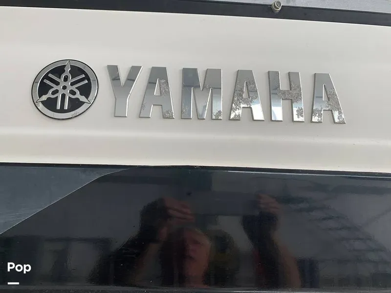 Slide: The Image of Yamaha 242 limited s 2010 - 15670601