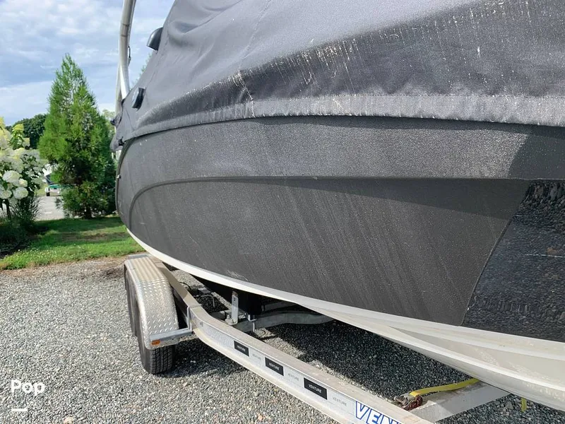 Slide: The Image of Yamaha 242 limited s 2010 - 15670584