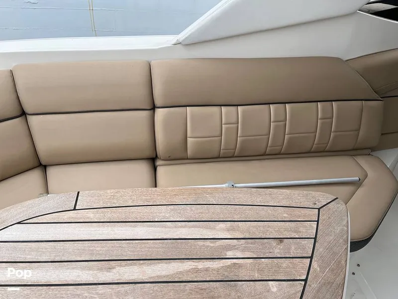 Slide: The Image of Sea Ray SLX 350 2016 - 15603067