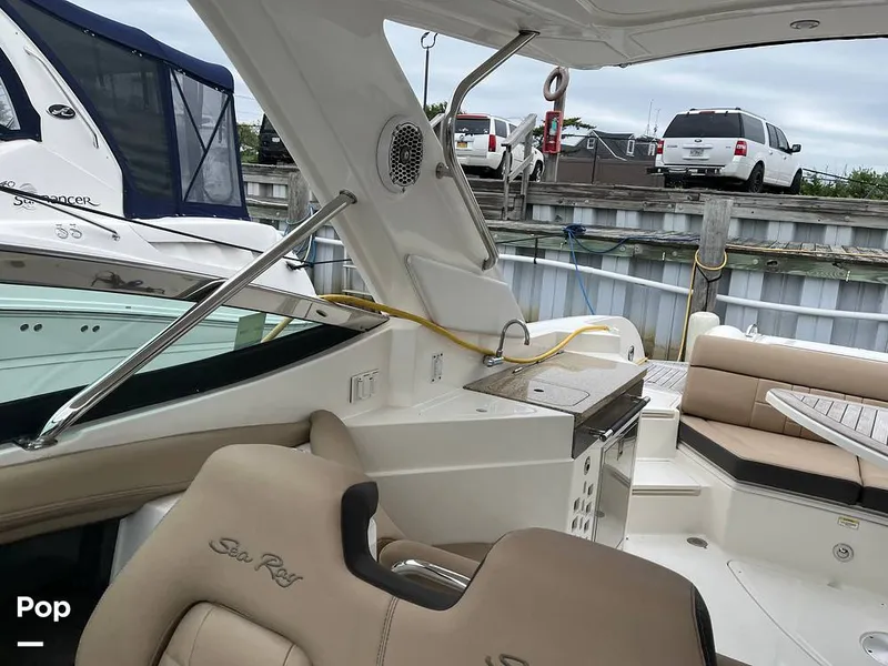 Slide: The Image of Sea Ray SLX 350 2016 - 15603110