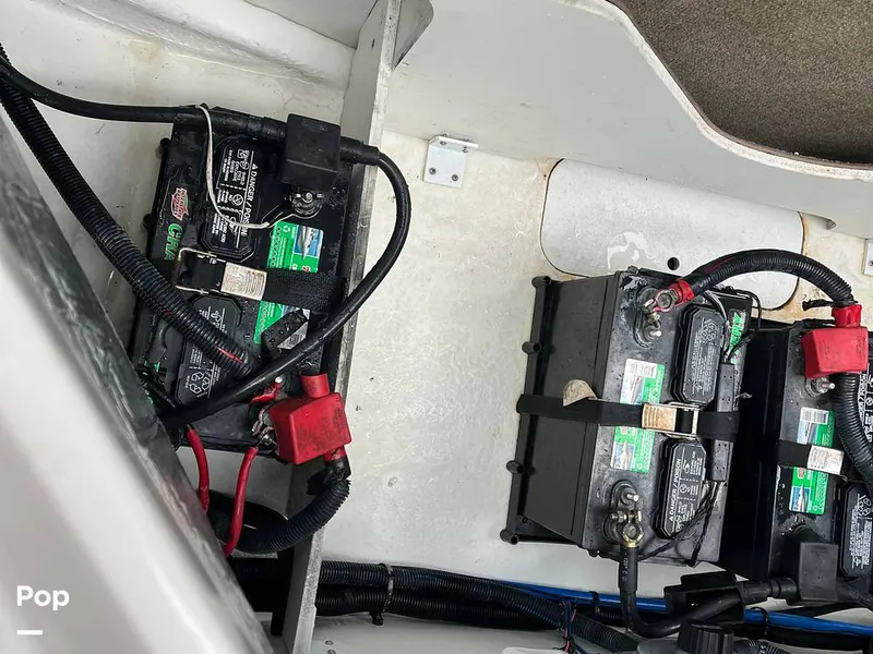 Slide: The Image of Sea Ray SLX 350 2016 - 15603132