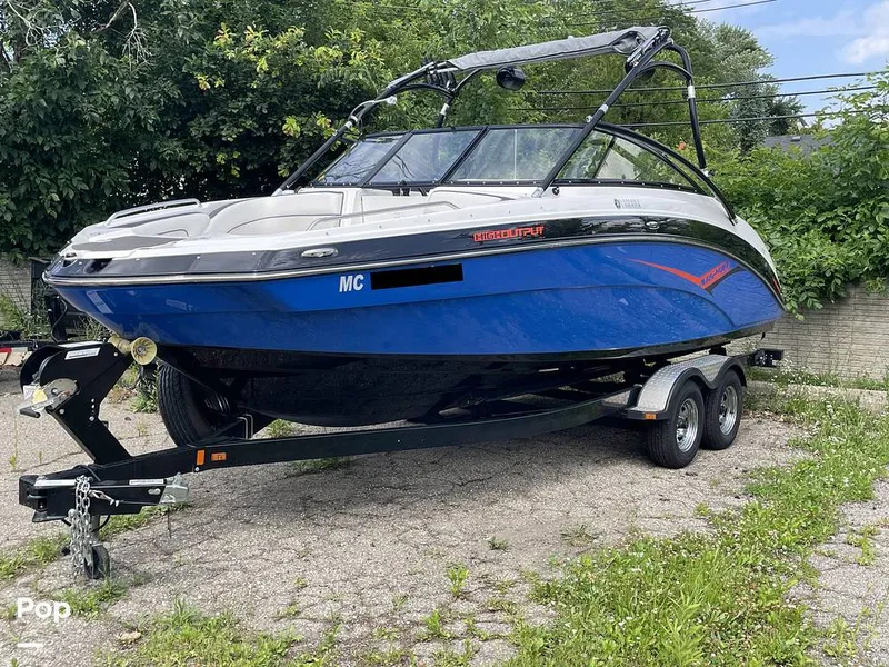 Slide: The Image of Yamaha AR240 HO 2014 - 15624995