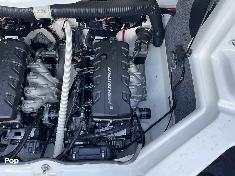 Slide: The Image of Yamaha AR240 HO 2014 - 15625361