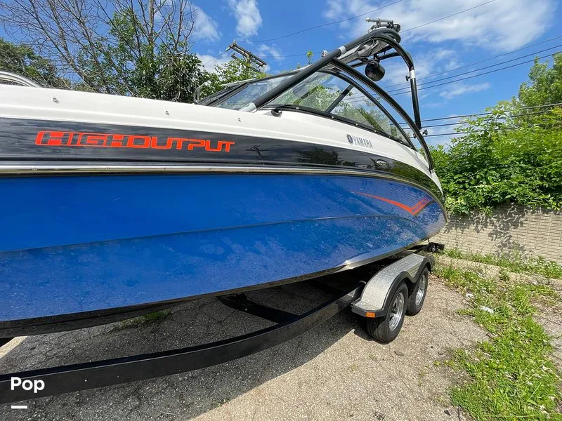 Slide: The Image of Yamaha AR240 HO 2014 - 15625374