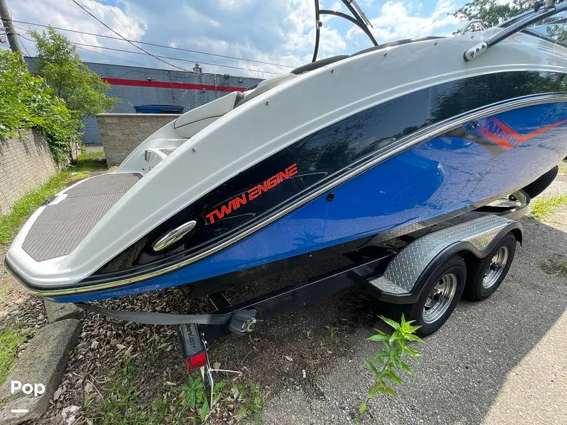 Slide: The Image of Yamaha AR240 HO 2014 - 15625382