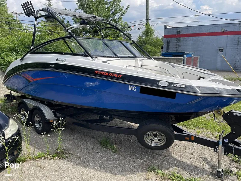 Slide: The Image of Yamaha AR240 HO 2014 - 15624996