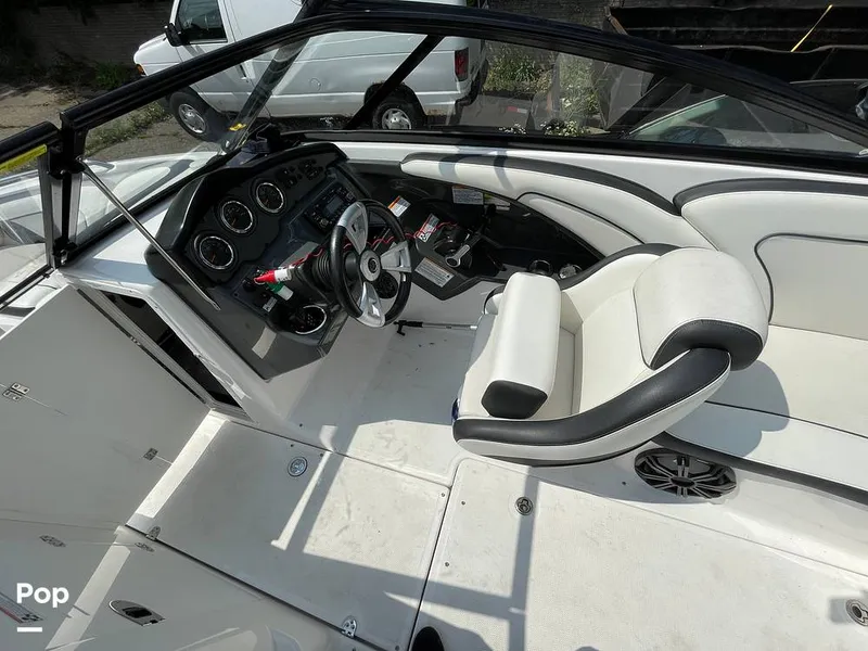 Slide: The Image of Yamaha AR240 HO 2014 - 15625285