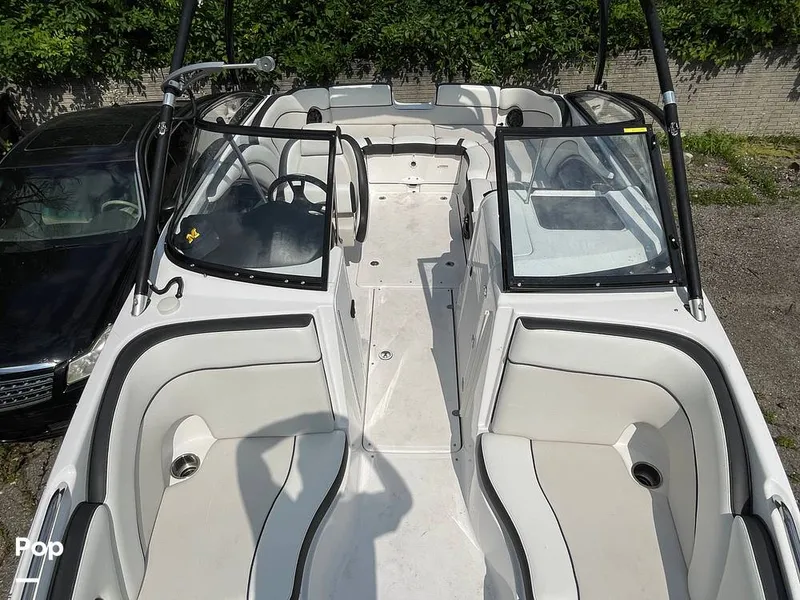 Slide: The Image of Yamaha AR240 HO 2014 - 15625287